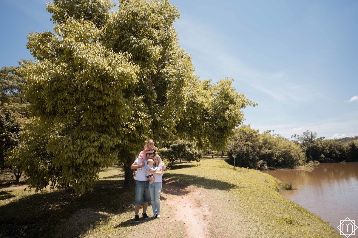 ensaio-infantil-externo-no-recanto-do-bosque-clube-dos-500-guaratingueta-sp