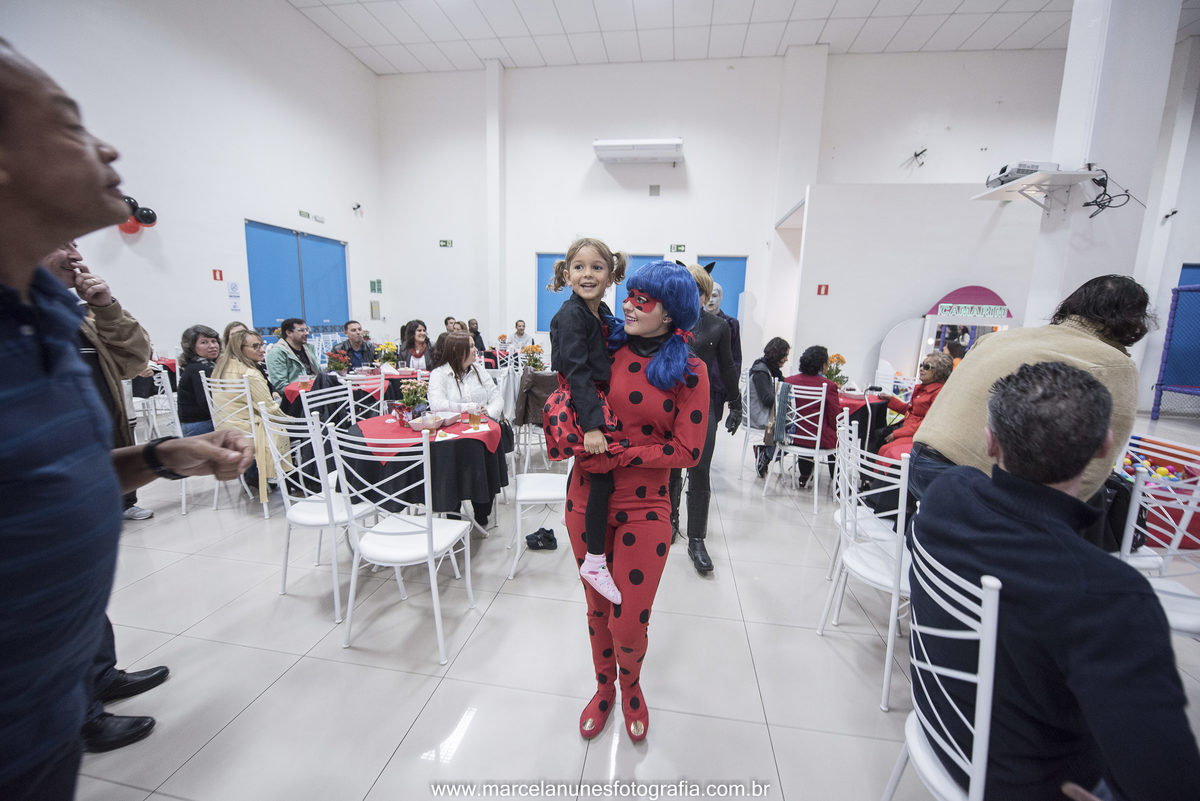 aniversario-infantil-na-fabrica-dos-sonhos-em-guaratingueta-sp