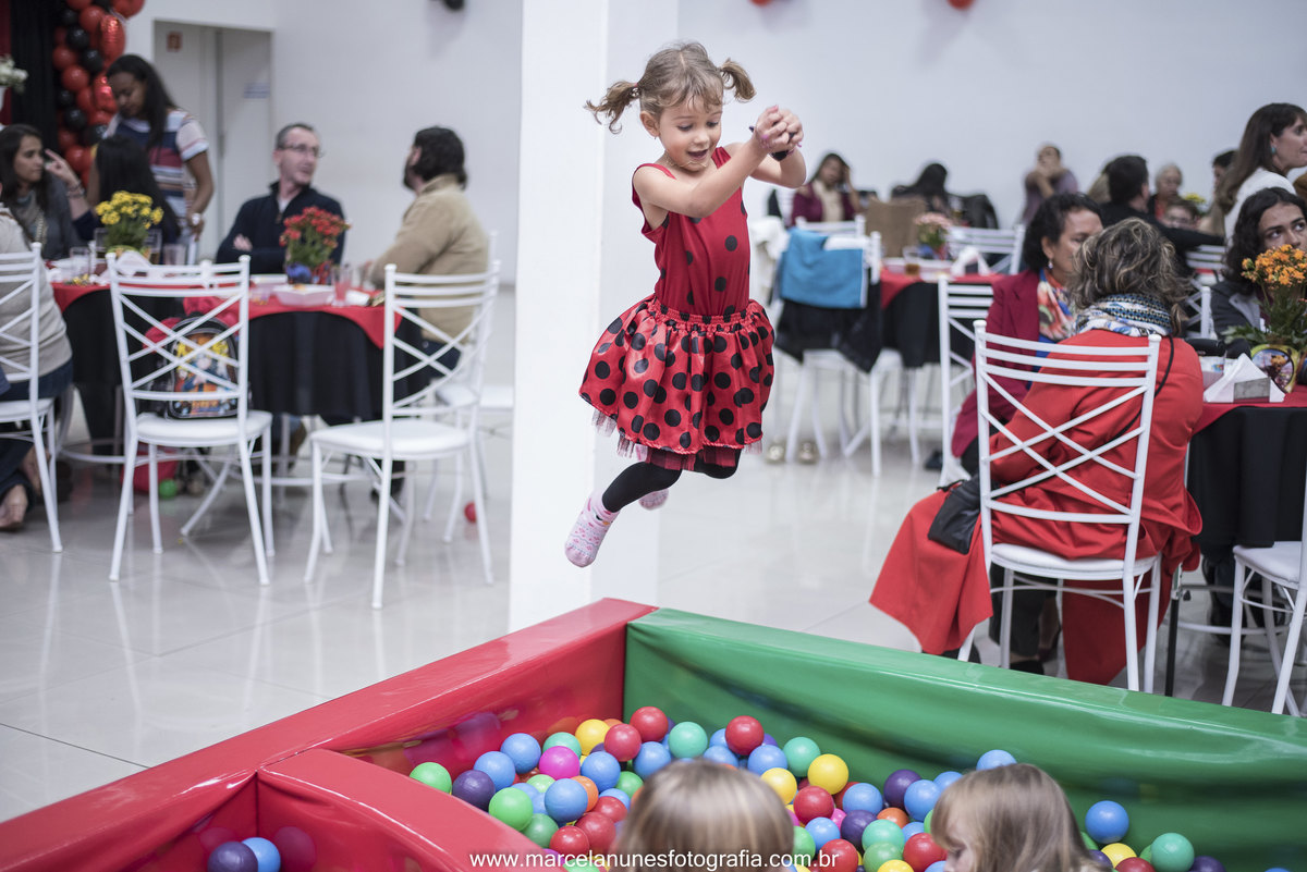aniversario-infantil-na-fabrica-dos-sonhos-em-guaratingueta-sp