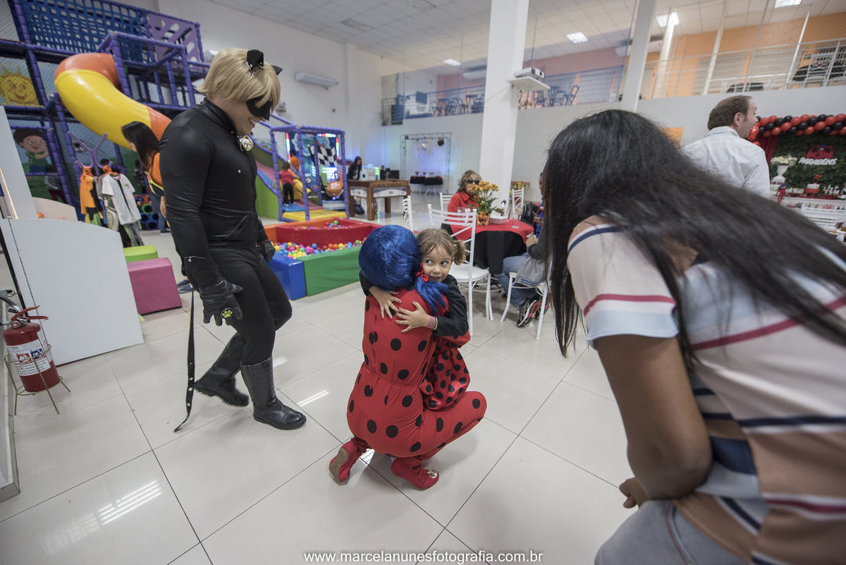 aniversario-infantil-na-fabrica-dos-sonhos-em-guaratingueta-sp