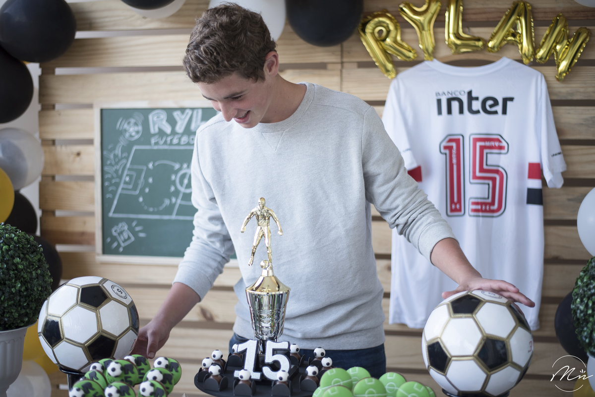 aniversario-15-anos-de-menino-em-guaratingueta-sp