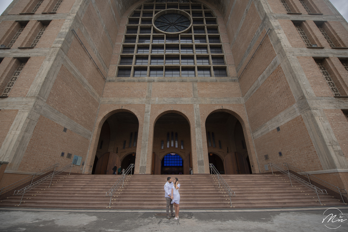 ensaio-casal-no-santuario-nacional-de-aparecida-basilica-de-nossa-senhora-aparecida-sp