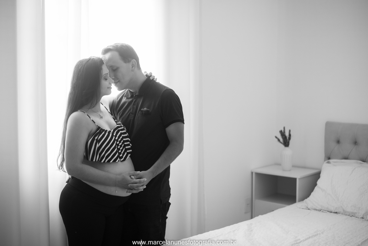 ensaio-gestante-em-estudio-lifestyle