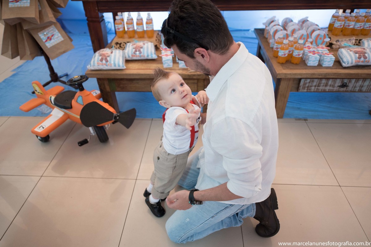 aniversario-infantil-aviador-1-ano-em-guaratingueta-sp-fabrica-dos-sonhos