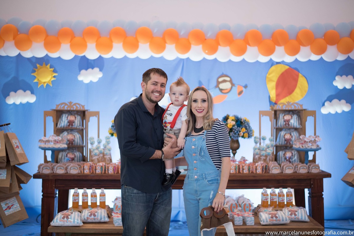 aniversario-infantil-aviador-1-ano-em-guaratingueta-sp-fabrica-dos-sonhos