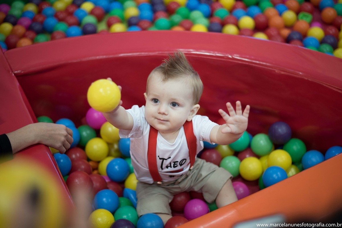 aniversario-infantil-aviador-1-ano-em-guaratingueta-sp-fabrica-dos-sonhos