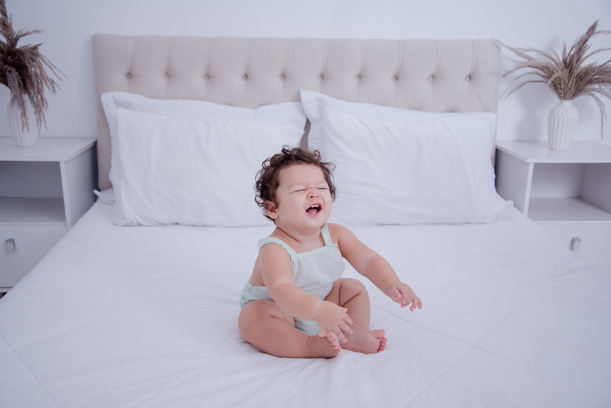 ensaio-infantil-smash-the-cake-atemporal-minimalista