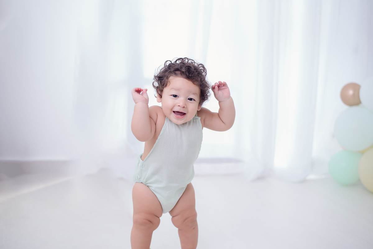 ensaio-infantil-smash-the-cake-atemporal-minimalista