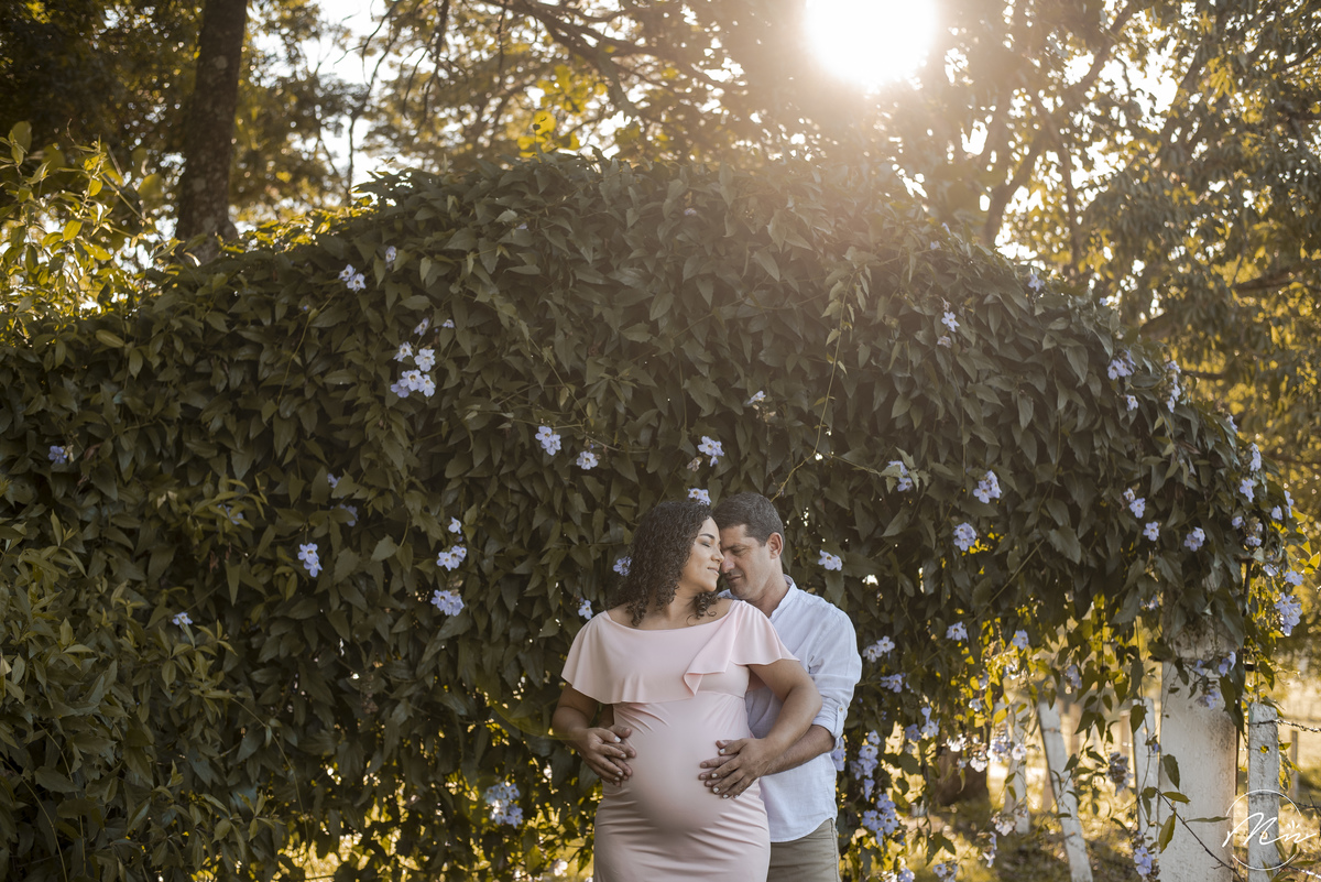 ensaio-gestante-externo-em-guaratingueta-sp