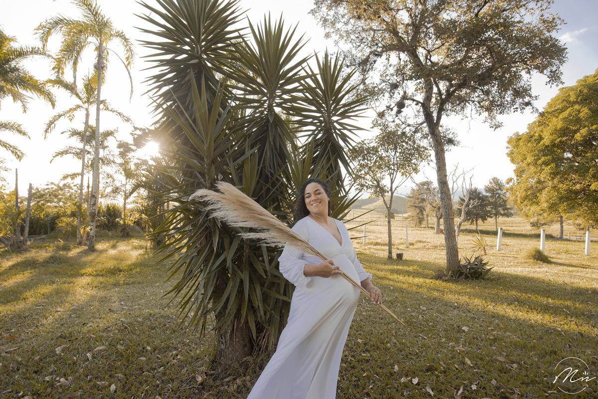 ensaio-gestante-externo-em-guaratingueta-sp