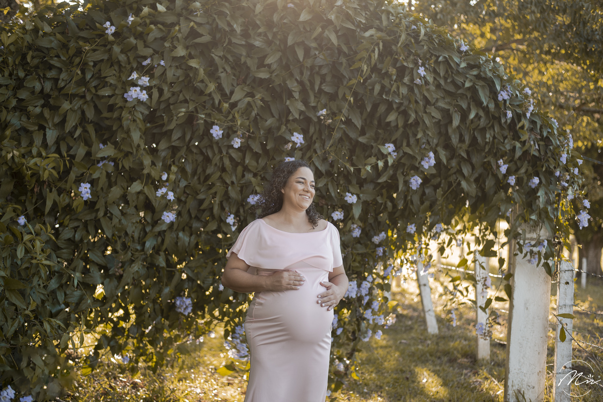 ensaio-gestante-externo-em-guaratingueta-sp