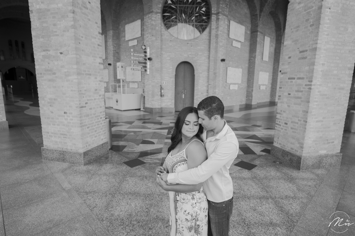 ensaio-casal-no-santuario-nacional-baslica-de-nossa-senhora-aparecida-sp