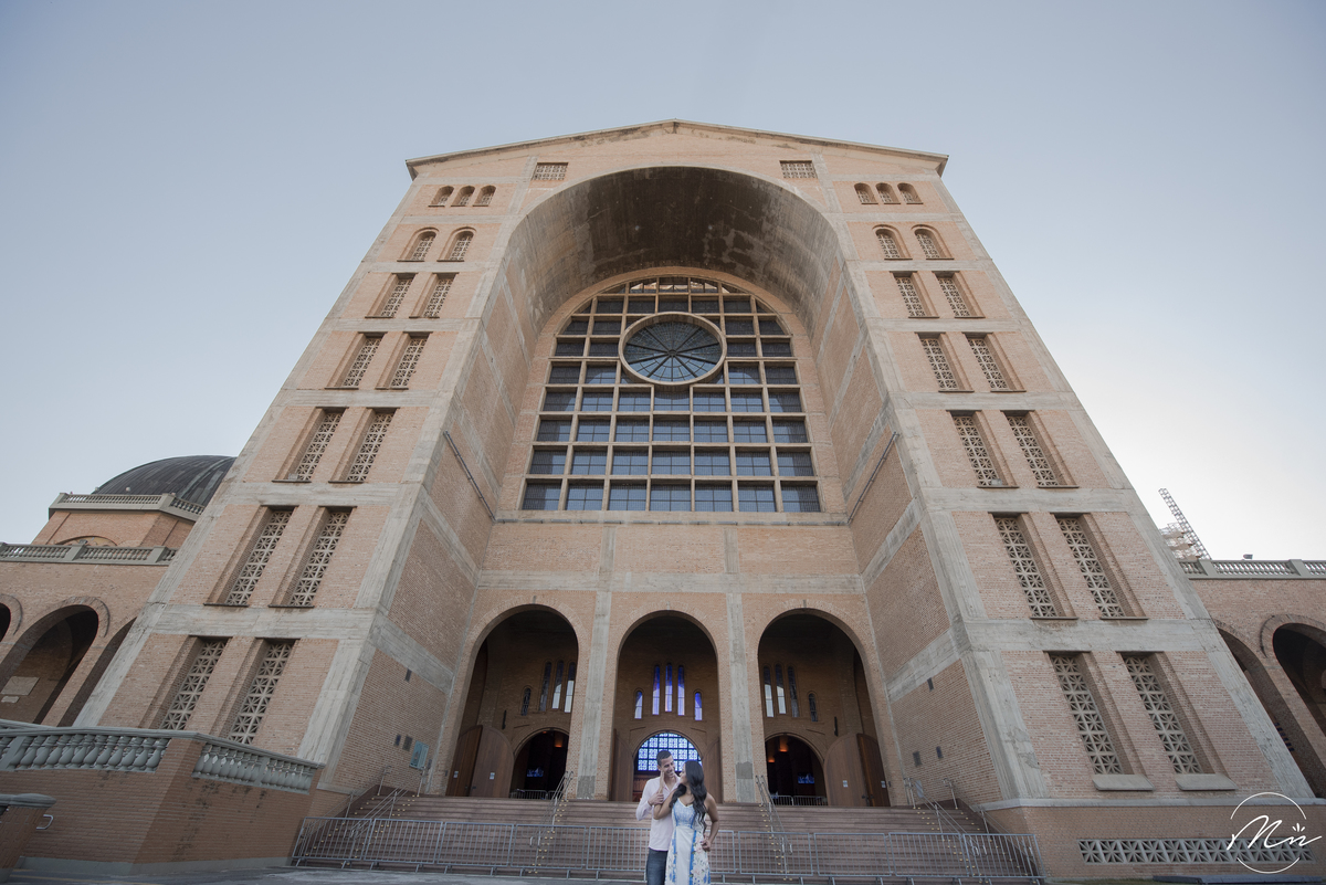 ensaio-casal-no-santuario-nacional-baslica-de-nossa-senhora-aparecida-sp