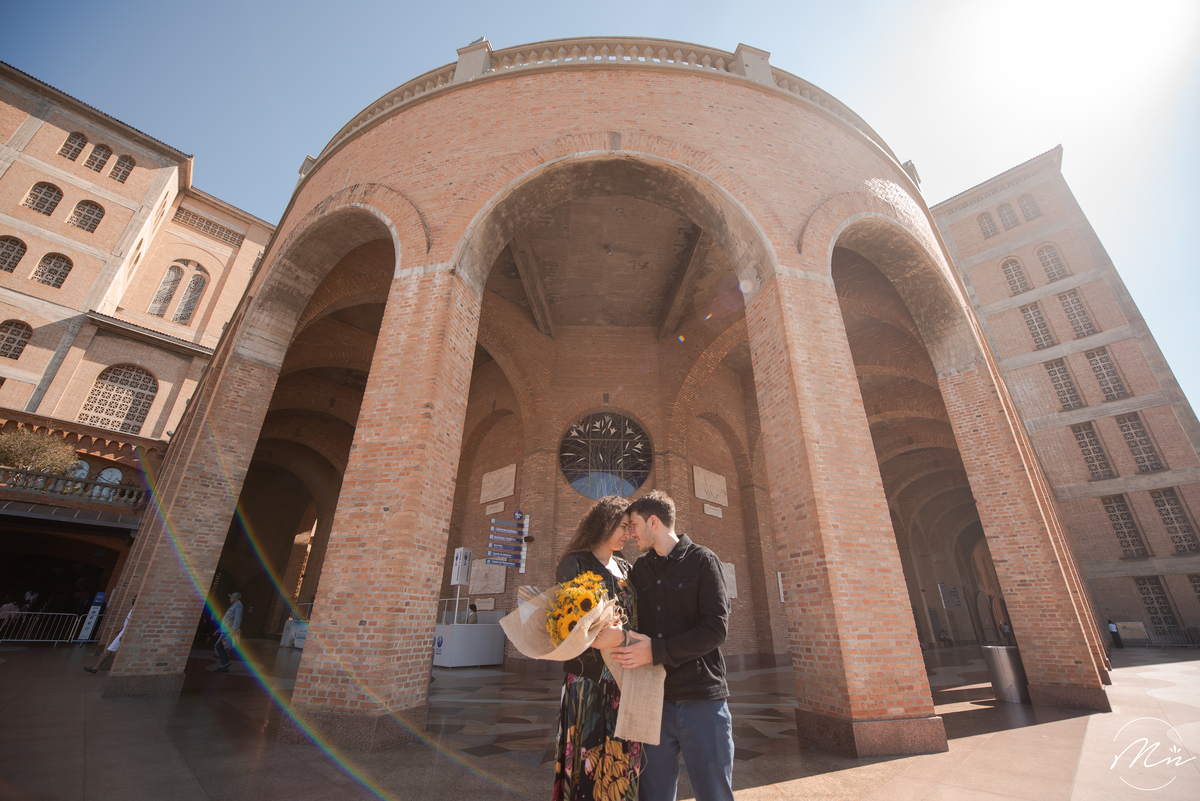 pedido-de-casamento-surpresa-no-santuario-nacional-basilica-de-nossa-senhora-aparecida-sp
