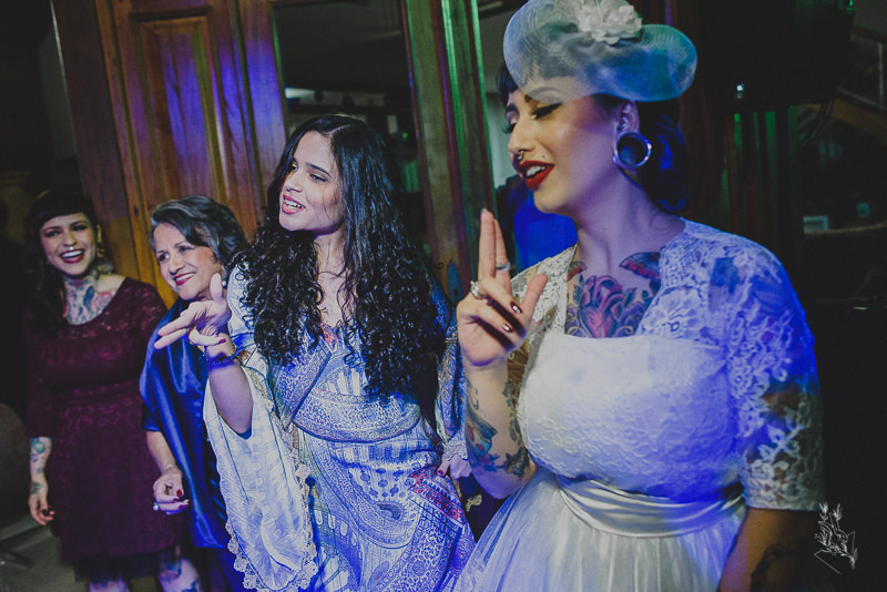 fotografo de casamento, casamento a dois, casamento de dia, cerimonia ao ar livre em belo horizonte, minas gerais, casal, noiva, wedding, fotografo de casamento brasil, fotografo de casamento. tatuagem, casamento alternativo, love, school, tattoo, maquiag