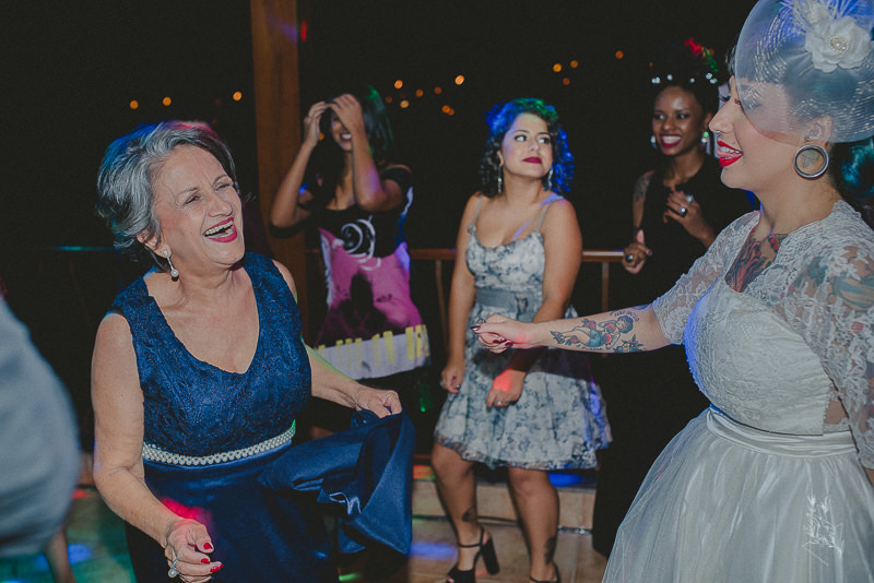 fotografo de casamento, casamento a dois, casamento de dia, cerimonia ao ar livre em belo horizonte, minas gerais, casal, noiva, wedding, fotografo de casamento brasil, fotografo de casamento. tatuagem, casamento alternativo, love, school, tattoo, maquiag