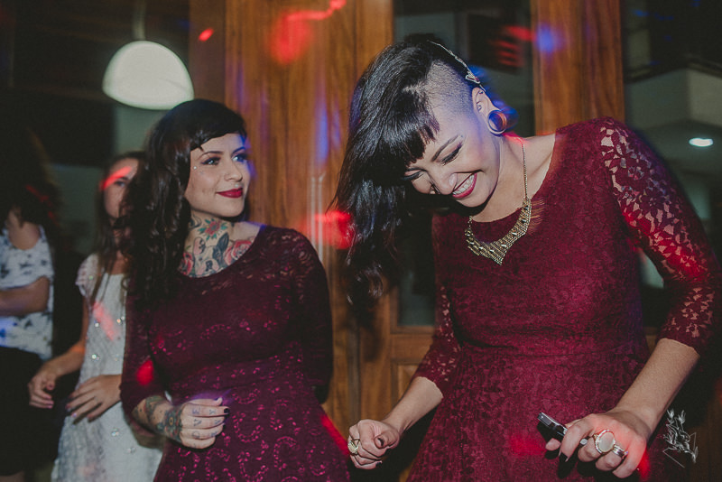 fotografo de casamento, casamento a dois, casamento de dia, cerimonia ao ar livre em belo horizonte, minas gerais, casal, noiva, wedding, fotografo de casamento brasil, fotografo de casamento. tatuagem, casamento alternativo, love, school, tattoo, maquiag