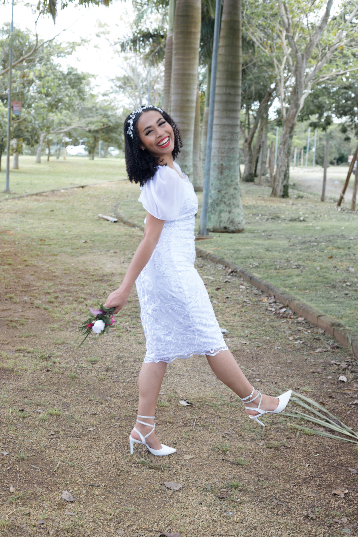 Ensaio de casal ensaio de casamento de civil fotografia de casal civil casamento de civil casal black ensaio em são Paulo Wedding de civil casal evangélico ensaio de casal dutra Vestido de noiva civil
terno de casamento de civil
Casal jovem
