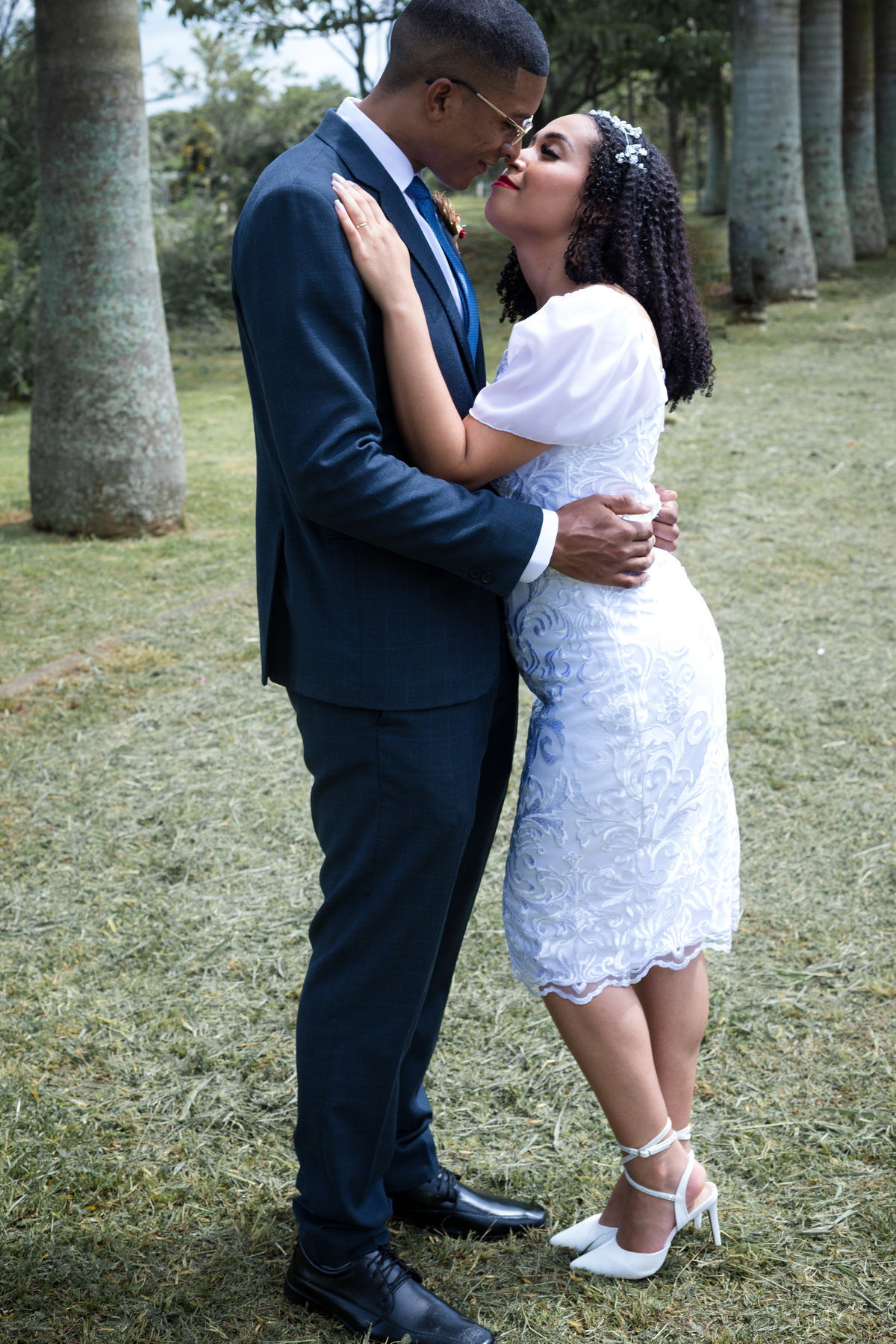 Ensaio de casal ensaio de casamento de civil fotografia de casal civil casamento de civil casal black ensaio em são Paulo Wedding de civil casal evangélico ensaio de casal dutra Vestido de noiva civil
terno de casamento de civil
Casal jovem
