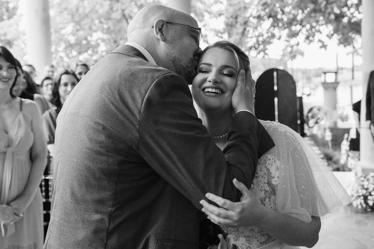 Linda celebração de casamento na Vinícola Gheller.