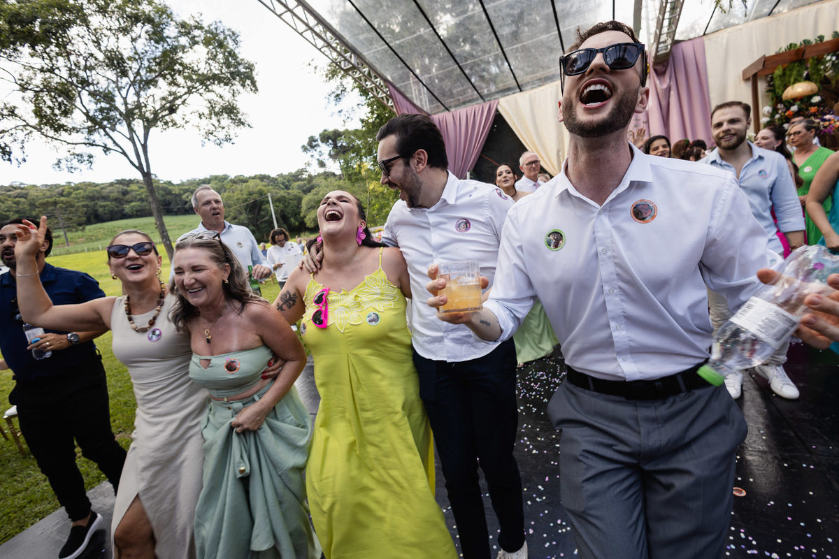 Festa animada no Complexo Perin, Formatura em Direito pela FMP