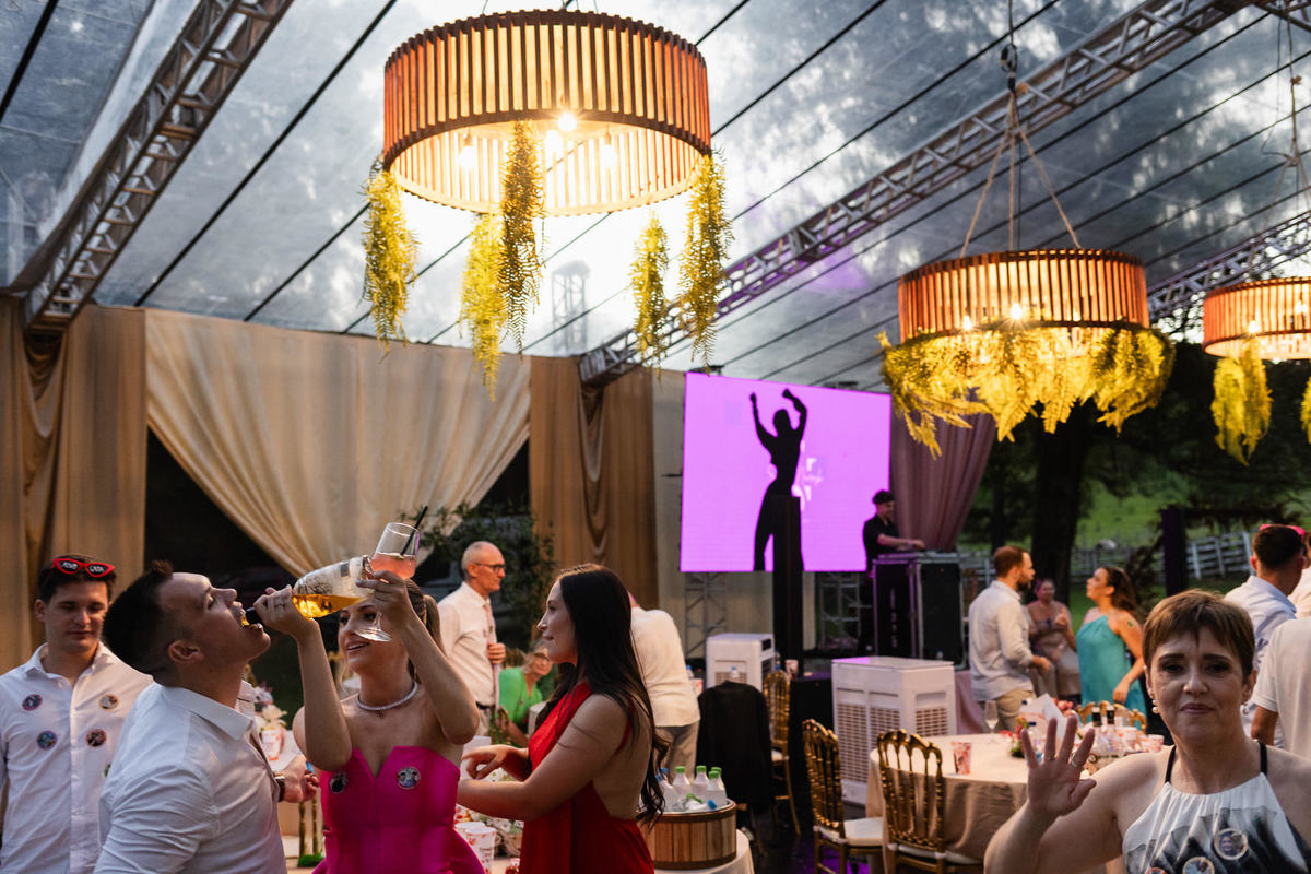 Festa animada no Complexo Perin, Formatura em Direito pela FMP