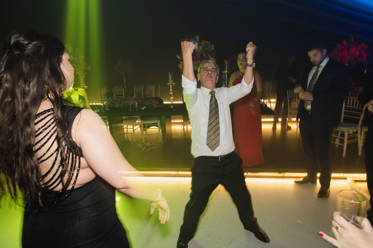 Celebração memorável da formatura de Pietra Aquino em Medicina, no Clube Comercial