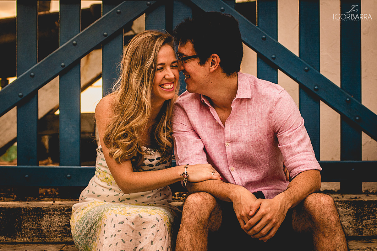 noivos felizes, fotografo em jf, jardim botanico, rio de janeiro, RJ, fotografia jf, Noiva, Casal, sessão de fotos, pré-casamento, e-session
