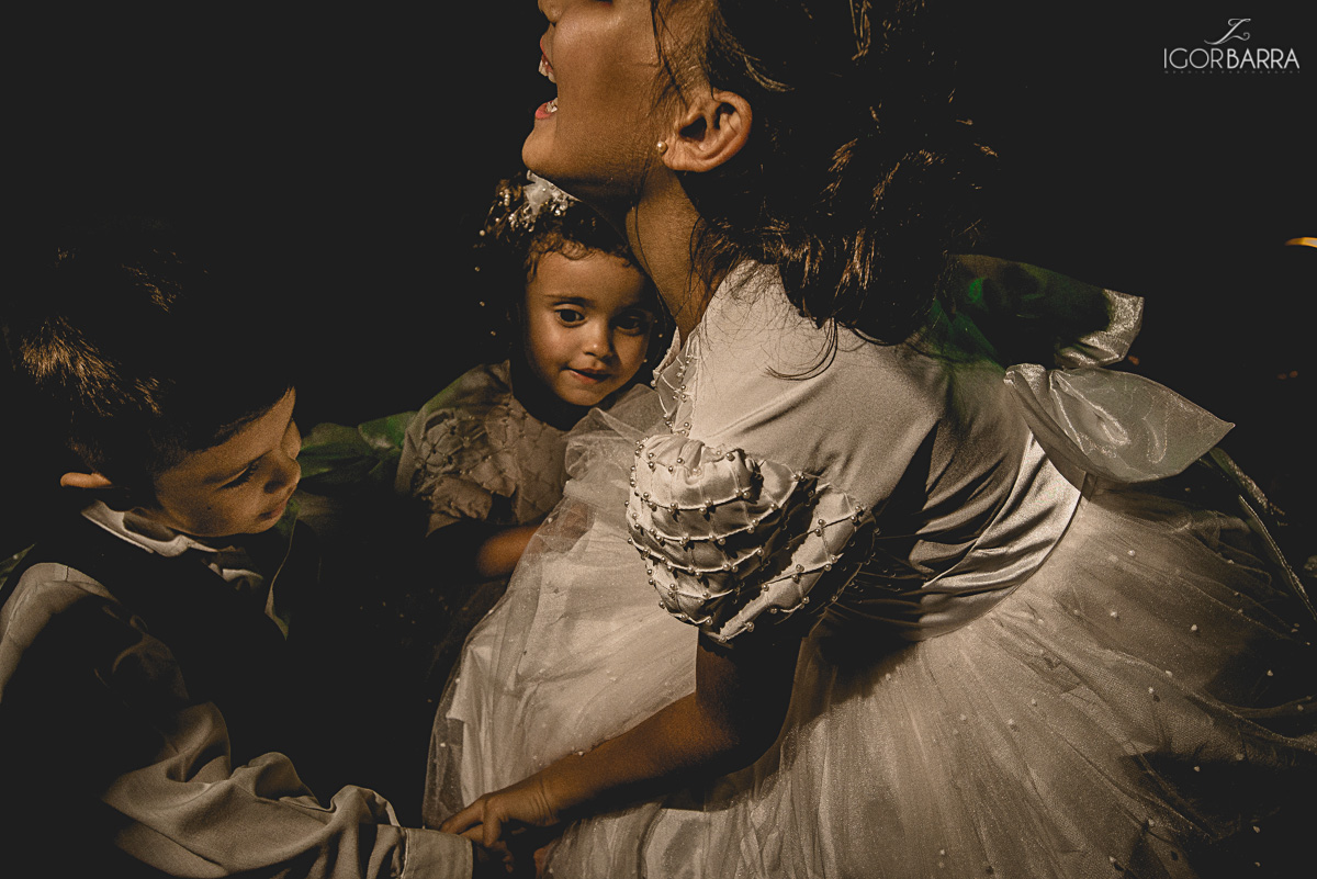 Fotografo Juiz de Fora, Fotografo de casamento Juiz de Fora, Foto Noivos, Clube Sírio Libanês, Igreja  Nossa Senhora da Conceição, Benfica, vestido Brilho das noivas, juiz de fora, mg