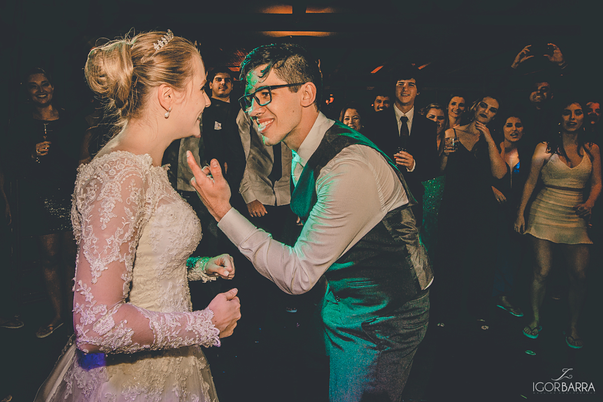 Noiva, Noivo, Recepção, Roberta Moraes Cerimonial, Dj Bob Som, Martha’s Buffet, Silvana Fellutti Decorações, Clube Dom Pedro II, Juiz de Fora