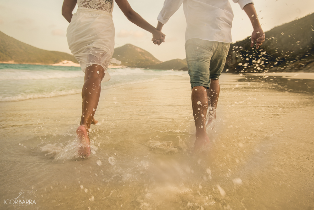 Casal de Noivos , Fotos na praia, Fotos no pontal do atalaia, Amor, Arraial do Cabo, RJ