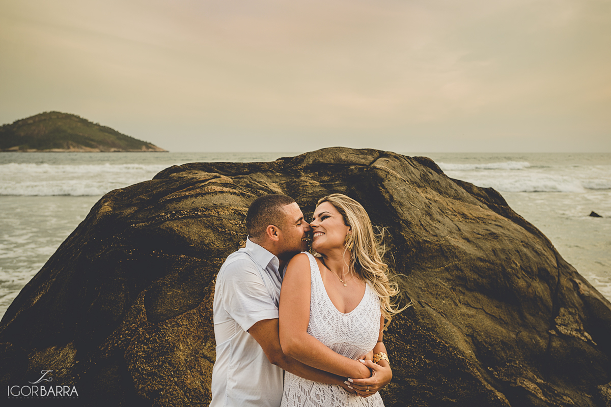 Esession, praia, fotos,  noivos, pre wedding, pre casamento, beach, grumari, riodejaneiro, rj, igor barra, fotografo de casamento rj, fotografo de casamento mg, fotografo de casamento juiz de fora