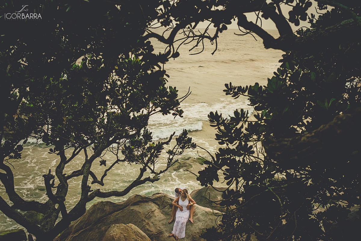 Esession, praia, fotos,  noivos, pre wedding, pre casamento, beach, grumari, riodejaneiro, rj, igor barra, fotografo de casamento rj, fotografo de casamento mg, fotografo de casamento juiz de fora