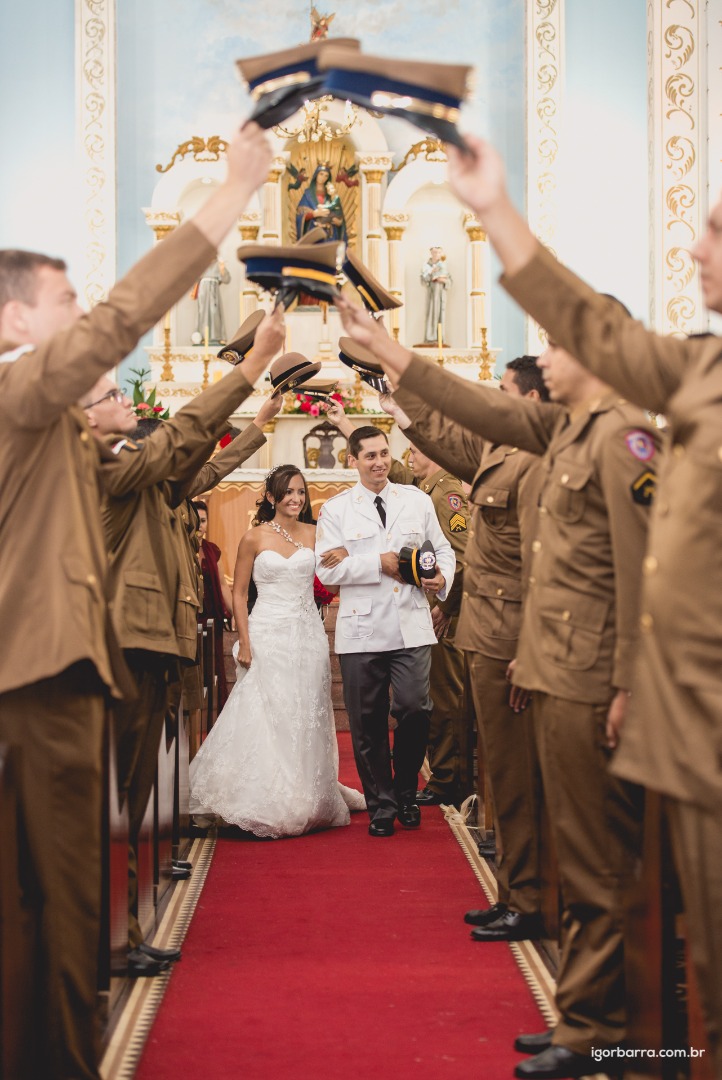 making-off, noiva, casamento, juiz de fora, vestido de noiva, Elegance Noivas, Igreja Matriz Nossa Senhora do Perpétuo Socorro, Cerimonial Isabella Pippa, Espaço Estilo e Festas
Buffet (bolo, doces, salgados): Buffet Estilo e Festas, Maxim Plaza Hotel