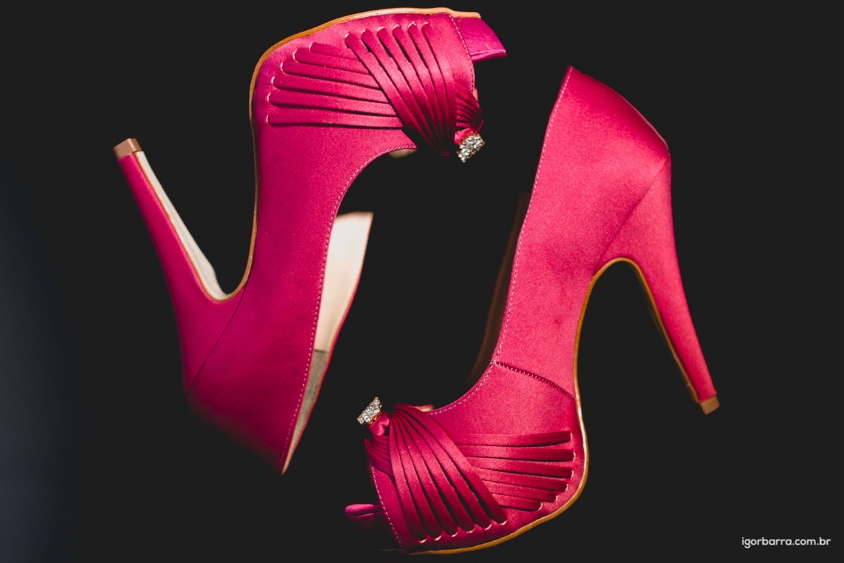 making-off, noiva, casamento, juiz de fora, vestido de noiva, Elegance Noivas, Igreja Matriz Nossa Senhora do Perpétuo Socorro, Cerimonial Isabella Pippa, Espaço Estilo e Festas
Buffet (bolo, doces, salgados): Buffet Estilo e Festas, Maxim Plaza Hotel