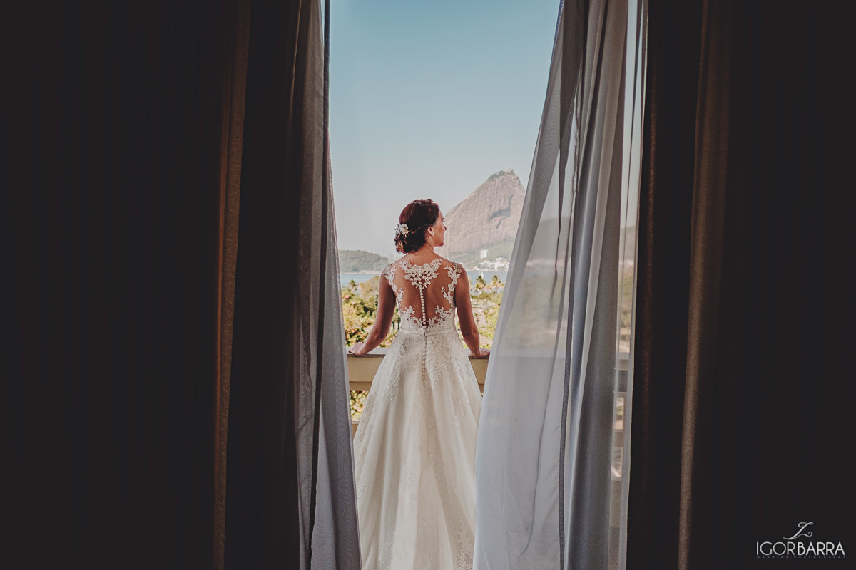 making-off noiva, noiva, wedding, retrato noiva, casamento, fotografia, igor barra, Rio de Janeiro, aterro do flamengo, hotel novo mundo, 