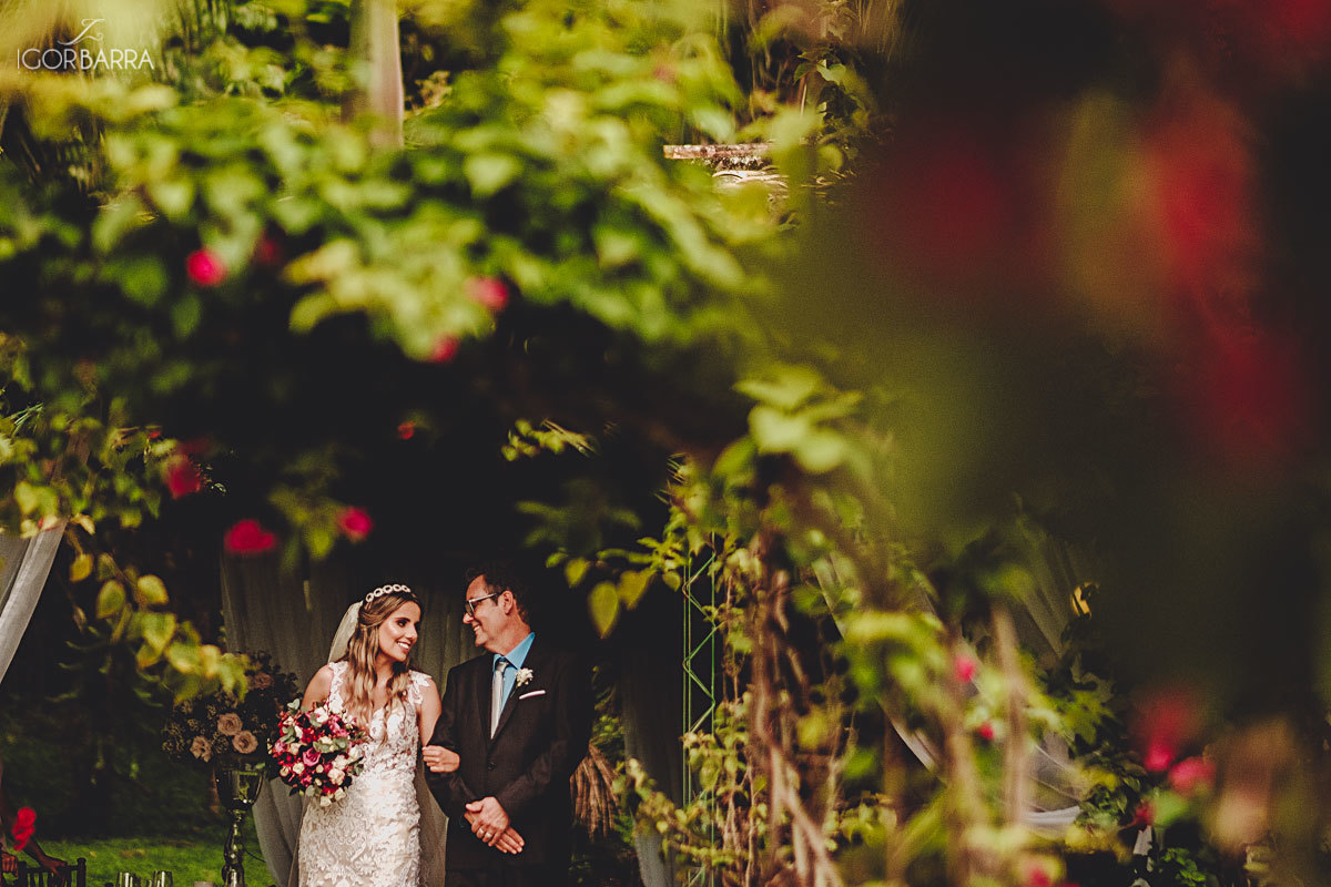 Noiva, Pai da Noiva Entrada da Noiva, vestido de noiva, casamento de dia, Chateau Bouganville, Juiz de Fora, Matias Barbosa, igor barra