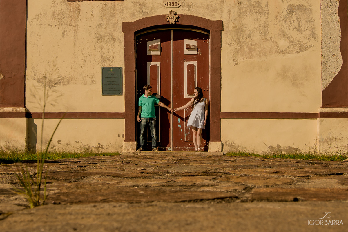 noivos, fotos, casal, namorando, felizes, igreja, ibitipoca, mg