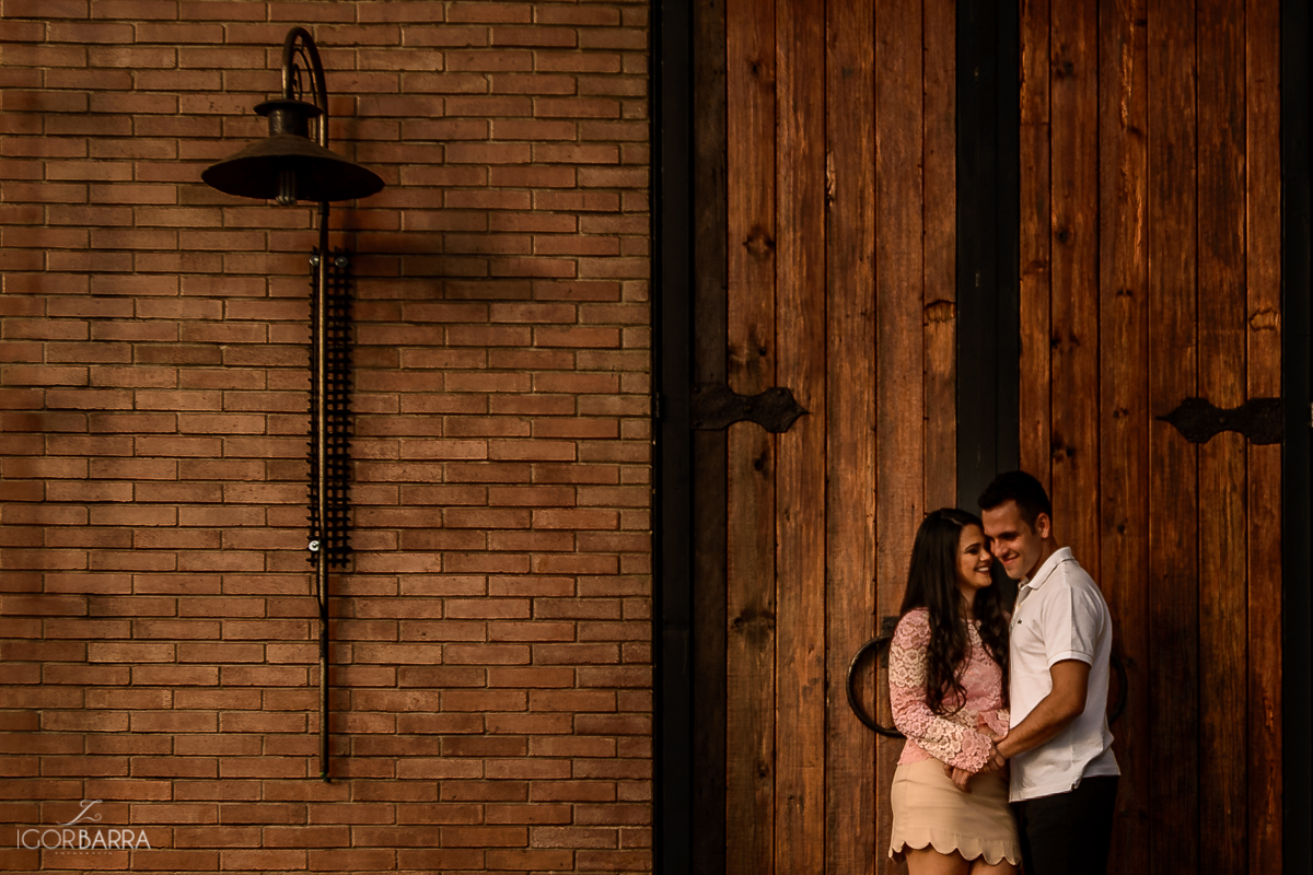 Fotografia, pré-casamento, noivos, casal, amor, parede, MR, Tugas, Juiz de fora, MG