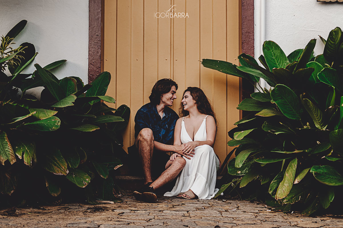 Pre-casamento, pre-wedding, e-session, fotos noivos, casal, tiradentes, cidade historica, cidade antiga, minas gerais, fotografia de casal, fotografia de casamento, igor barra fotografo, fotografo minas gerais