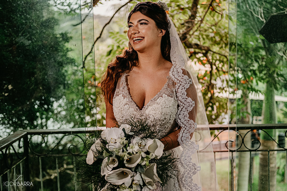 making off da noiva, noiva, decoração casamento, decoração casamento ao ar livre, casamento de dia, fotografia de casamento, fotografia juiz de fora, lírio do vale