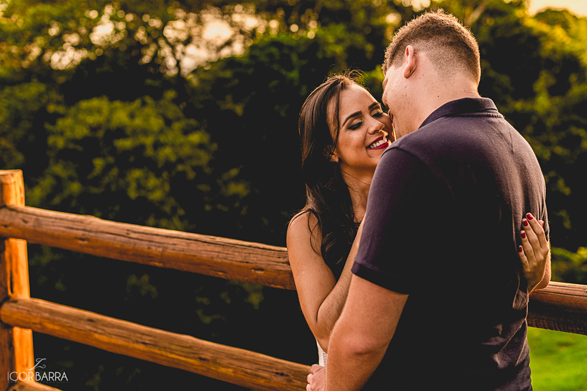 noivos felizes, fotografo, fotografo em jf, melhor fotografo casamento, ibitipoca, juiz de fora, minas, fotografia jf, Noiva, Casal, sessão de fotos, pré-casamento, e-session