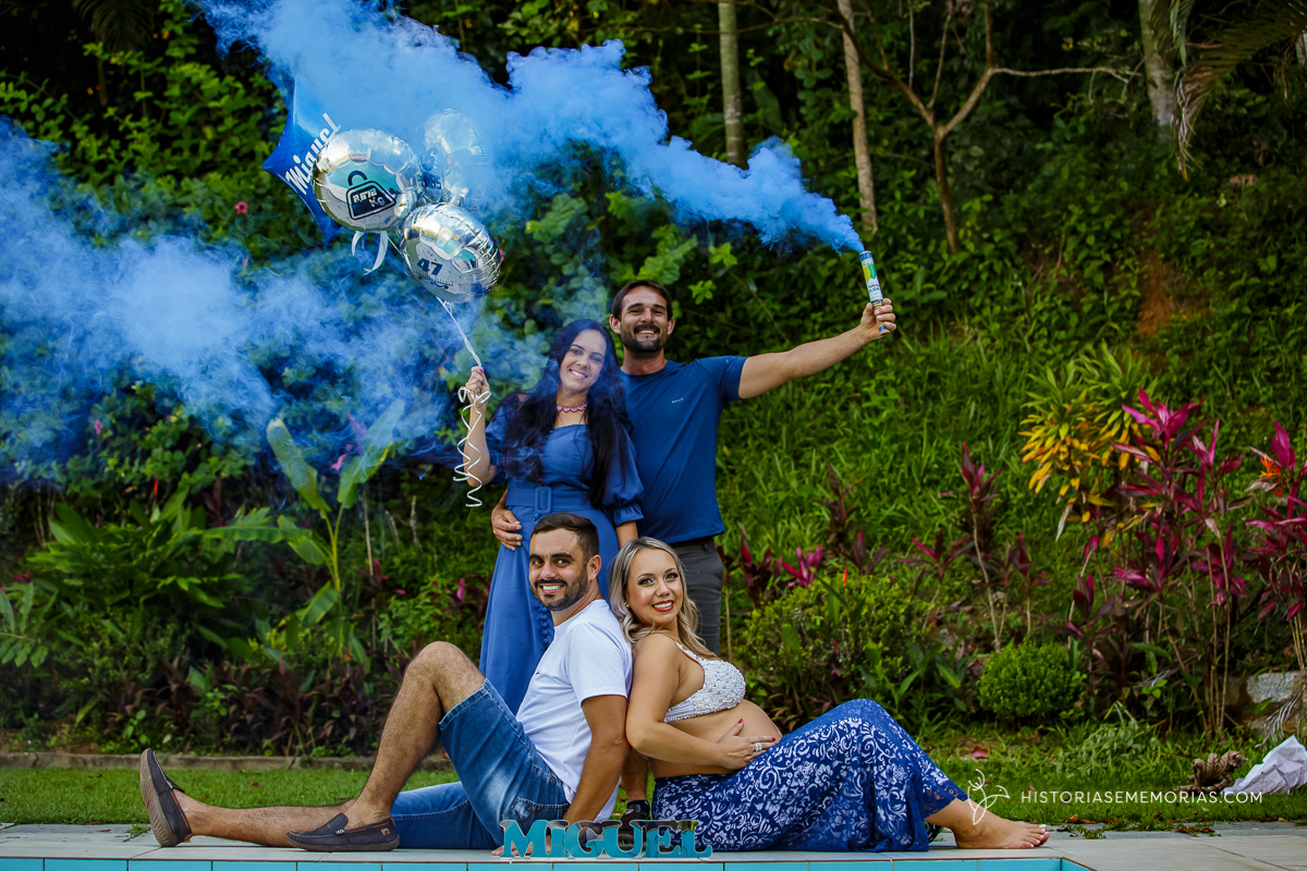 gestante com padrinhos