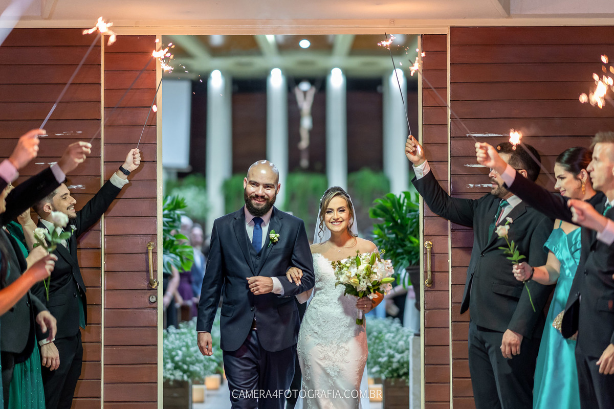 casamento-de-monica-e-guilherme-em-bauru-sp-no-buffet-santa-felicidade-www.camera4fotografia.com.br