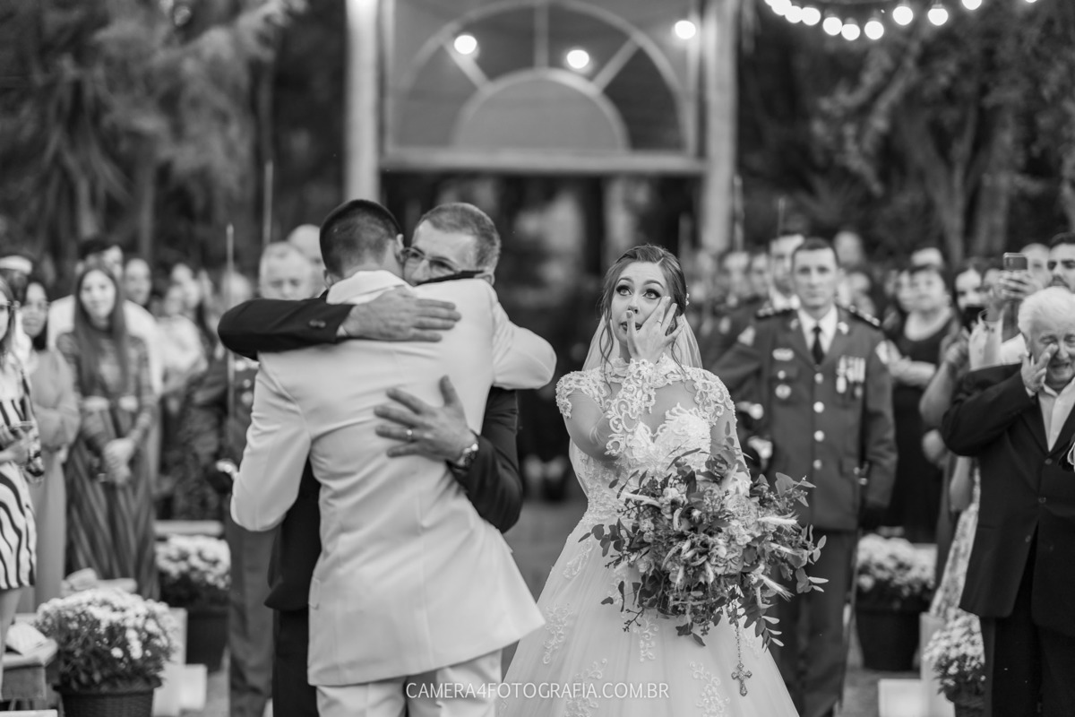 casamento-de-angélica-e-luiz-no-vila-são-francisco-eventos-em-bauru-sp-www.camera4fotografia.com.br