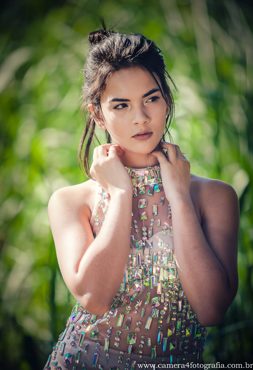 aniversariante com vestido de festa