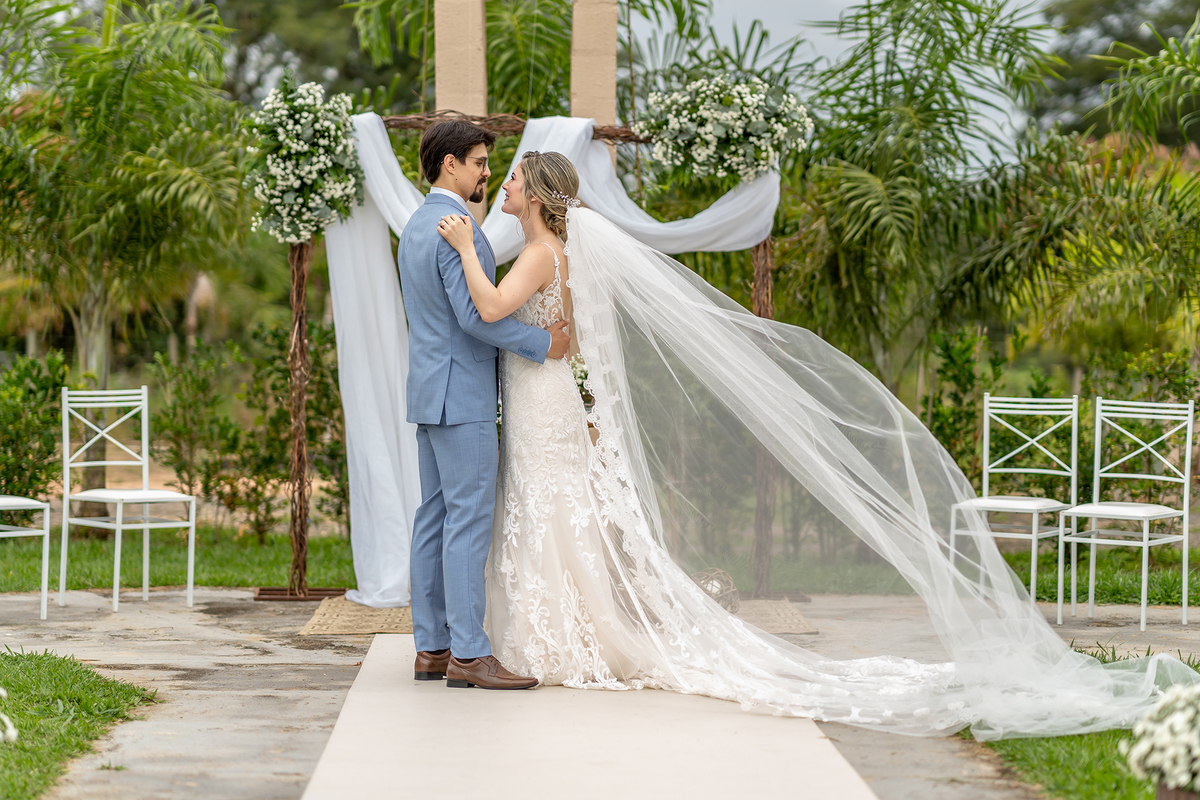 casamento-de-bruna-e-yuri-em-bauru-na-chacára-aveiro-www.camera4fotografia.com.br