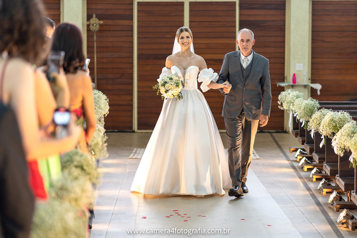 guilherme-na-igreja-santuário-nossa-senhora-de-fátima-em-bauru-e-festa-no-recanto-paradise-em-bauru-www.camera4fotografia.com.br