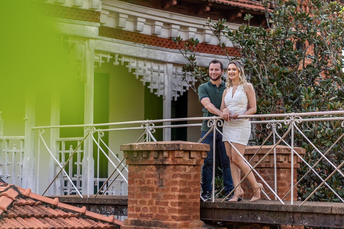 ensaio-pré-wedding-de-beatriz-e-joão-no-castelo-furlani-www.camera4fotografia.com.br