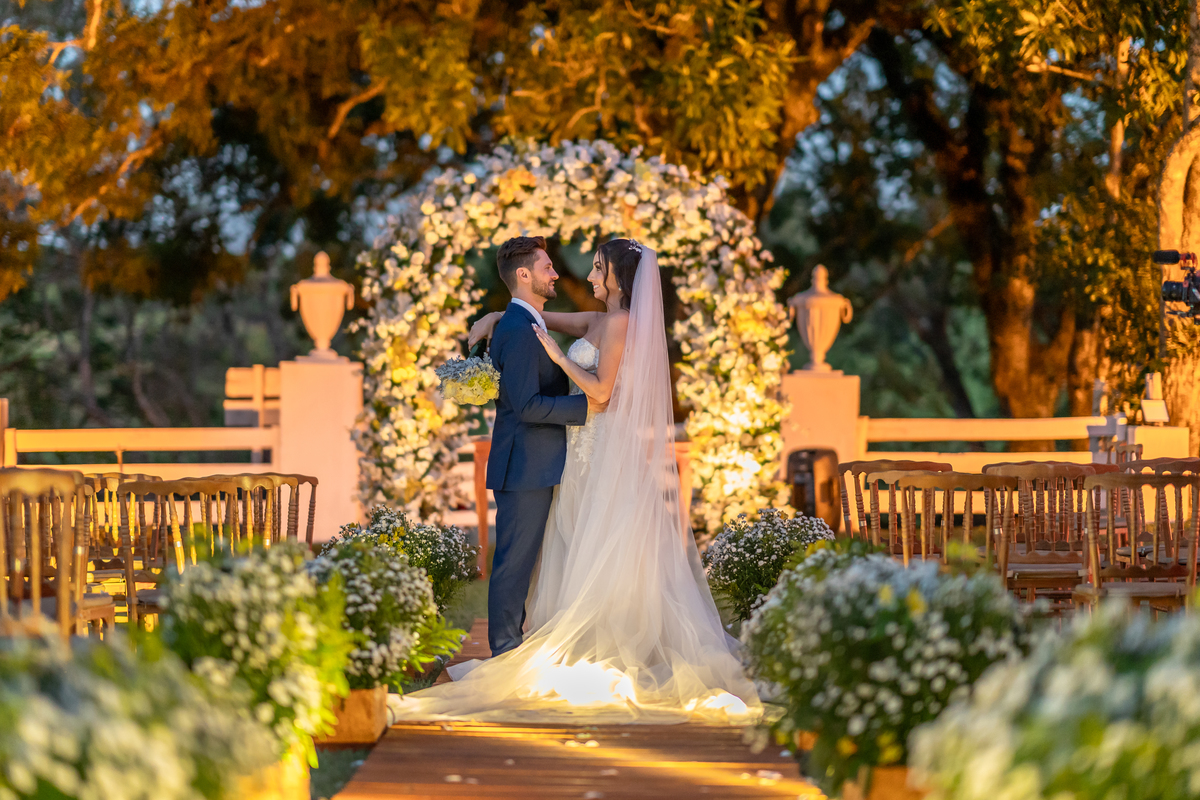 casamento-de-beatriz-e-pedro-na-fazenda-são-benedito-em-agudos-sp-www.camera4fotografia.com.br